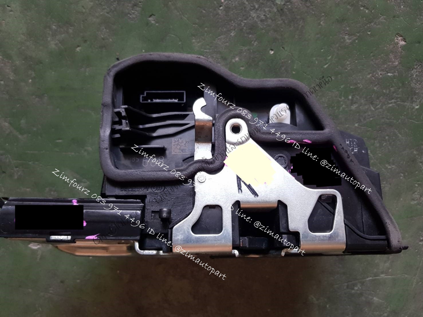 75HL9B.jpg
